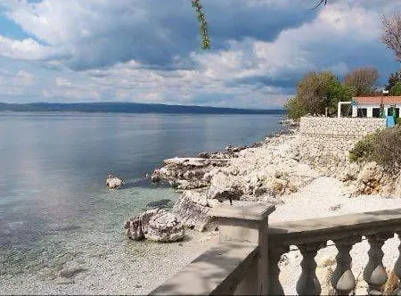 Sea House Lea *