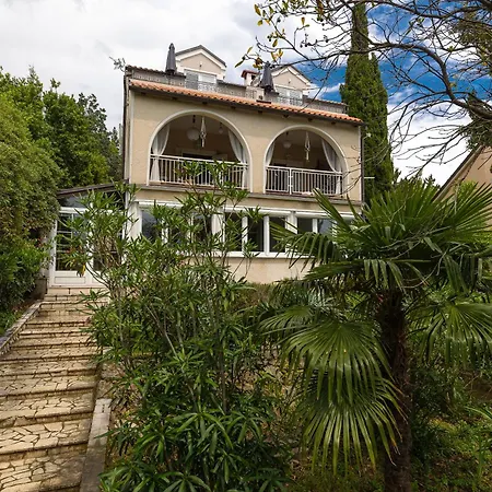 Sea House Lea