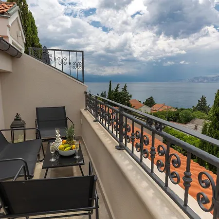 Apartment Sea House Lea Novi Vinodolski