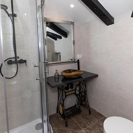 Sea House Lea Appartement *