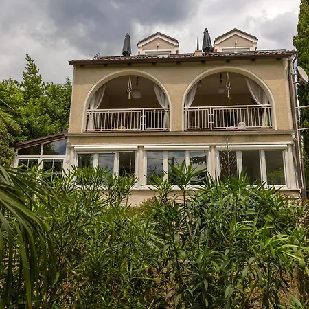 Sea House Lea * Novi Vinodolski