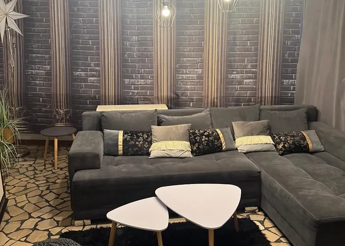 Sea House Lea نوفي فينودولسكي